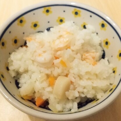 米の固さもお味もちょうどよく、簡単なのにとってもおいしかったです。レシピありがとうございました。